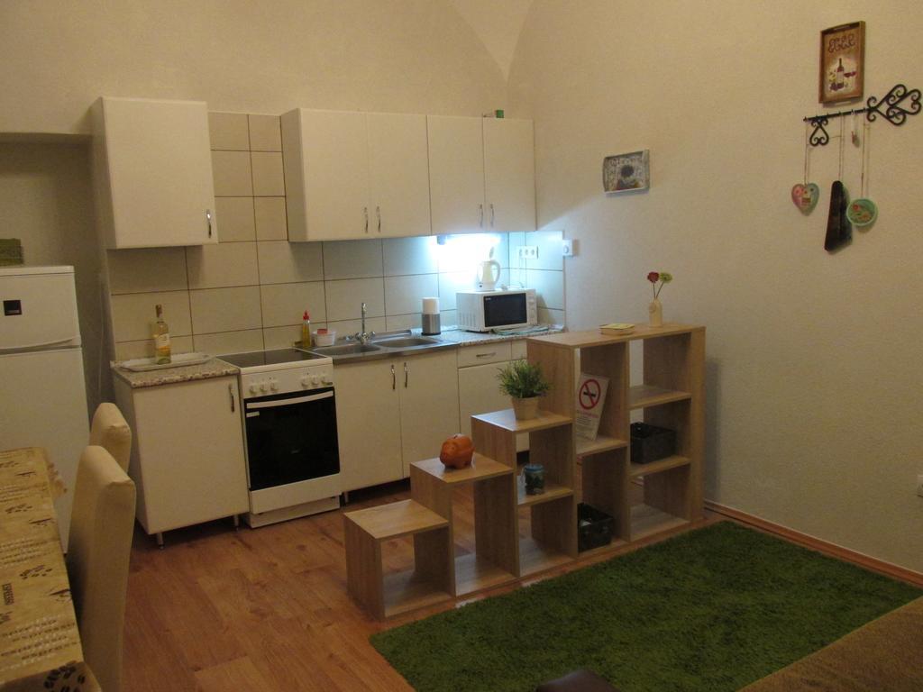 Fortuna Apartments Эгер Экстерьер фото