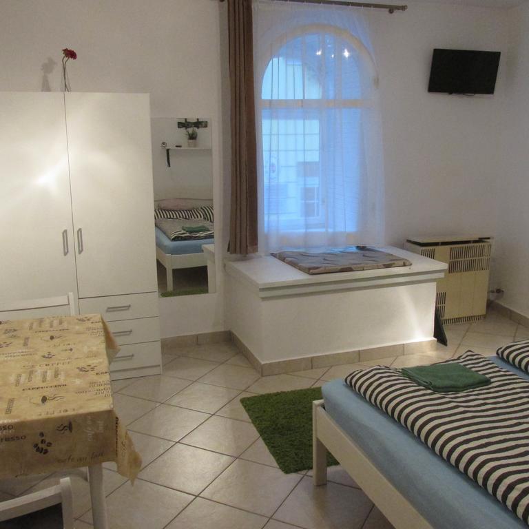 Fortuna Apartments Эгер Экстерьер фото